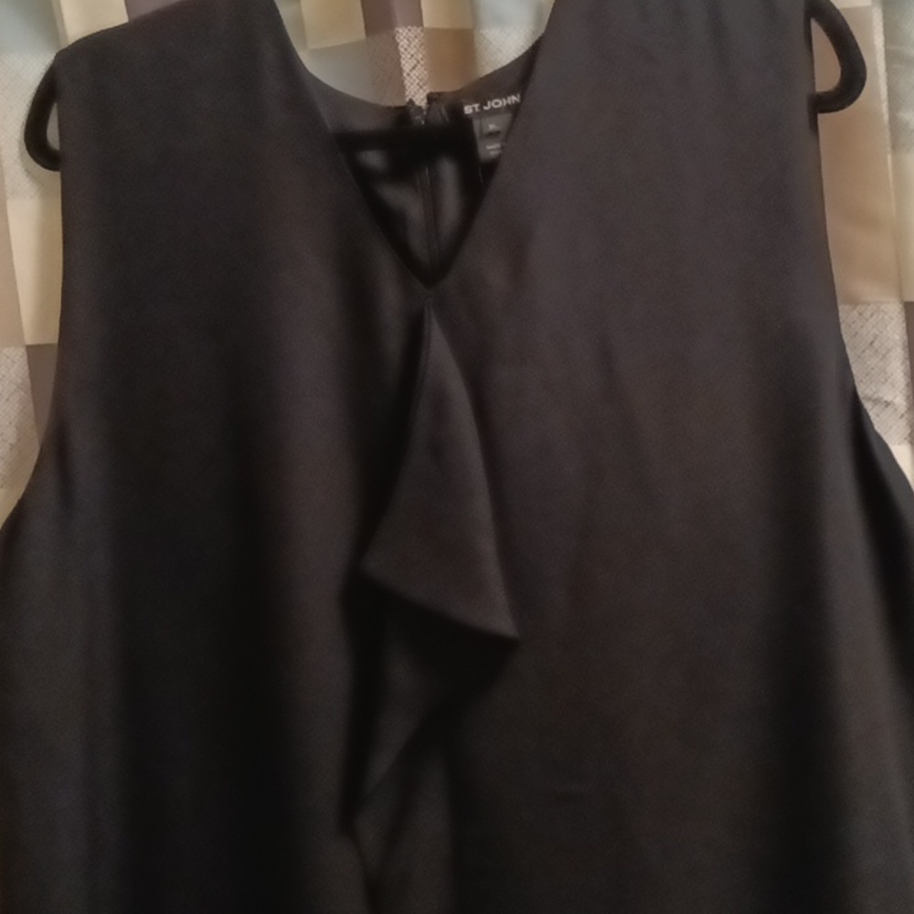 FINAL PRICE NWT ST. JOHN silk caviar black sheer v-neck blouse/flare in front XL - Picture 7 of 16